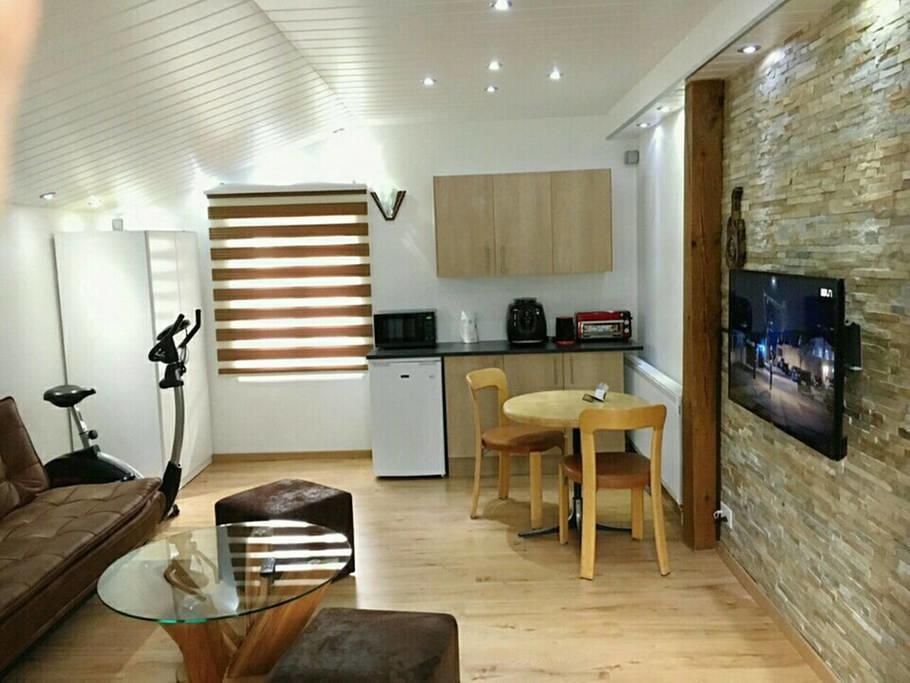 Studio Cosy Au Centre De Couvet Kültér fotó